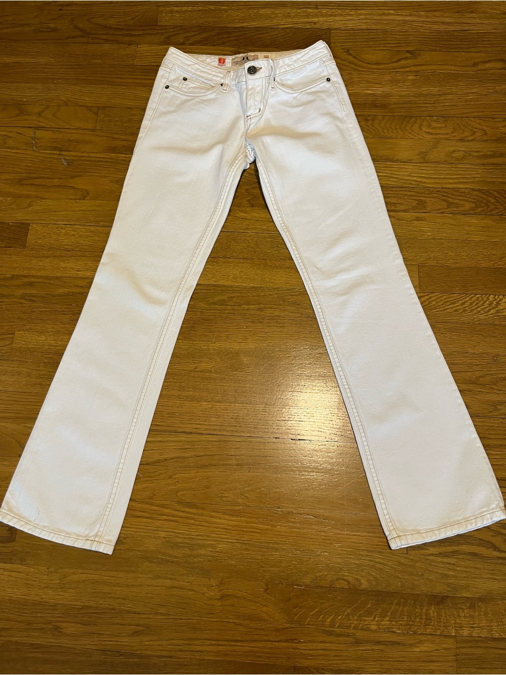Juicy Couture Women’s Off-White Jeans - wide leg fit